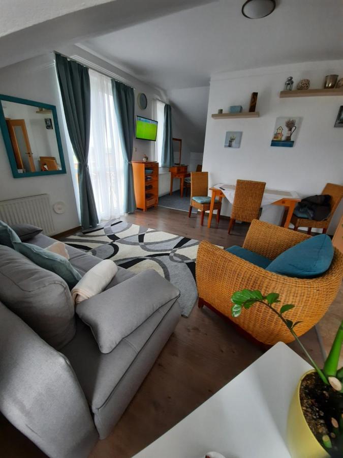 Kamilla Apartman Villapark Bük Eksteriør billede