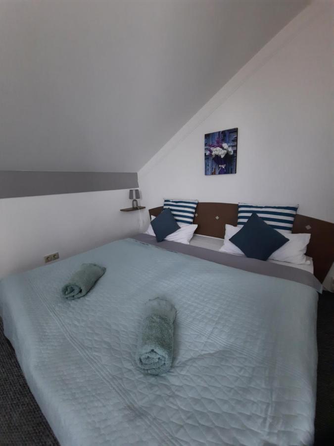 Kamilla Apartman Villapark Bük Eksteriør billede